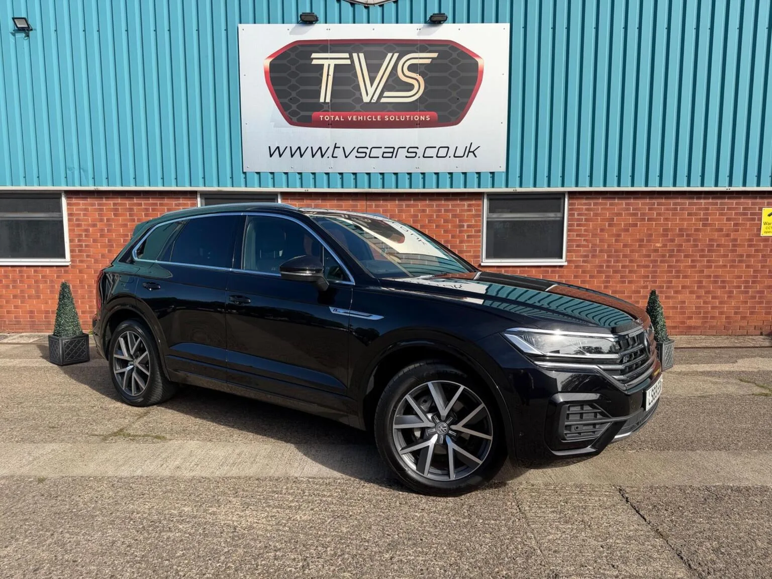 2019 Volkswagen Touareg 3.0 TDI V6 R-Line Tech Tiptronic 4Motion Euro 6 (s/s) 5dr