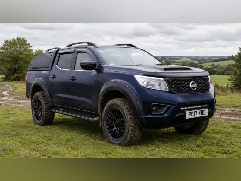 2017 Nissan Navara PO17 WHD - 2.3 dCi Tekna Pickup 4dr Diesel Manual 4WD