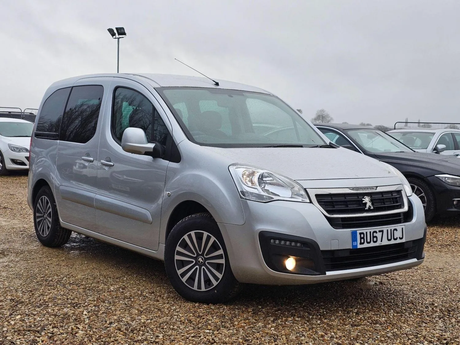 2016 Peugeot Partner Tepee 1.6 BlueHDi Allure Euro 6 (s/s) 5dr
