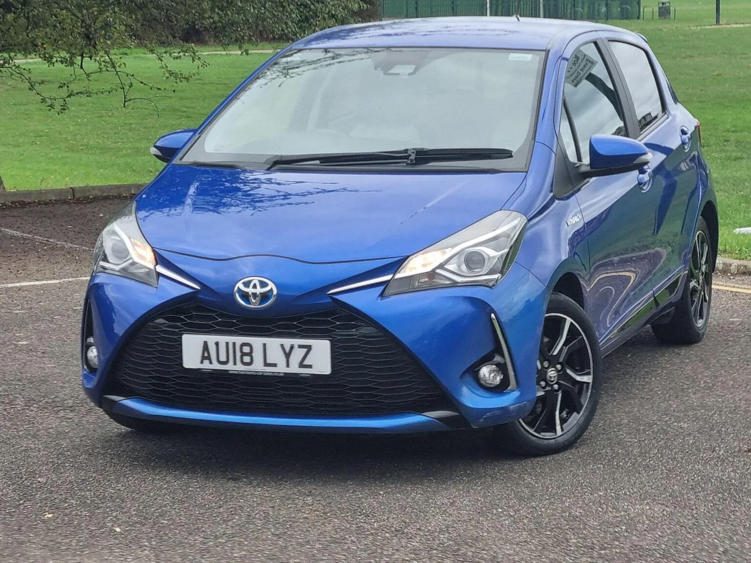 2018 Toyota Yaris 1.5 VVT-h Design E-CVT Euro 6 (s/s) 5dr