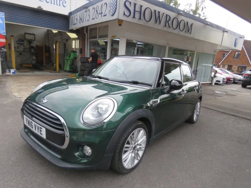 2016 MINI Hatch 1.5 Cooper Euro 6 (s/s) 5dr