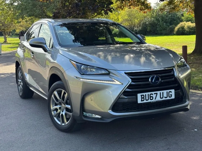 2017 Lexus NX 2.5 300h Luxury E-CVT 4WD Euro 6 (s/s) 5dr