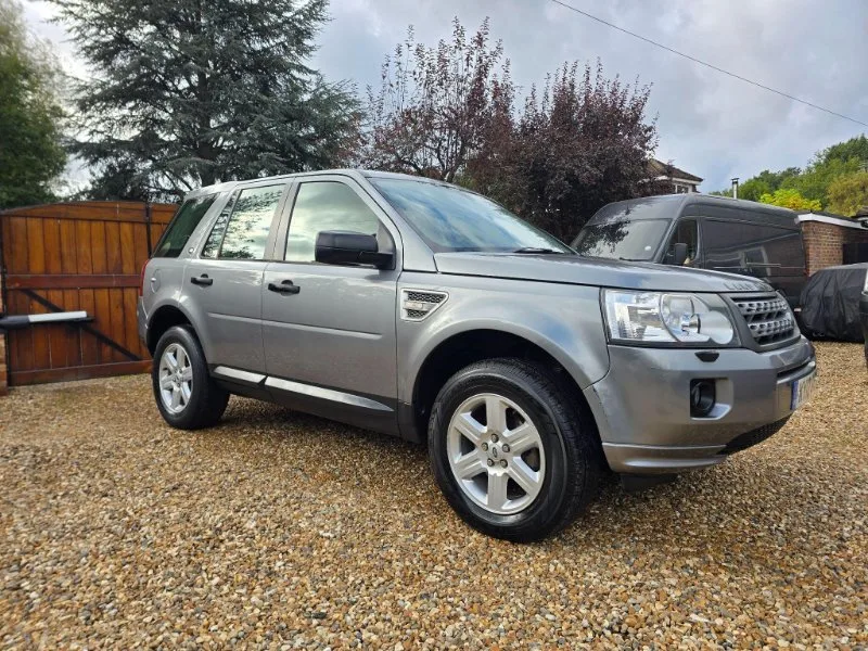 2012 Land Rover Freelander 2 2.2 TD4 GS 4WD Euro 5 (s/s) 5dr