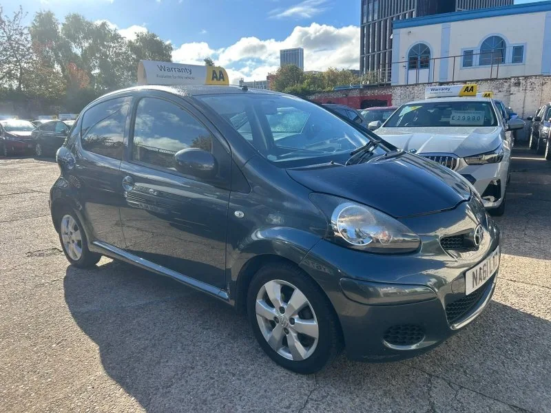 2011 Toyota Aygo 1.0 VVT-i Go Euro 5 5dr
