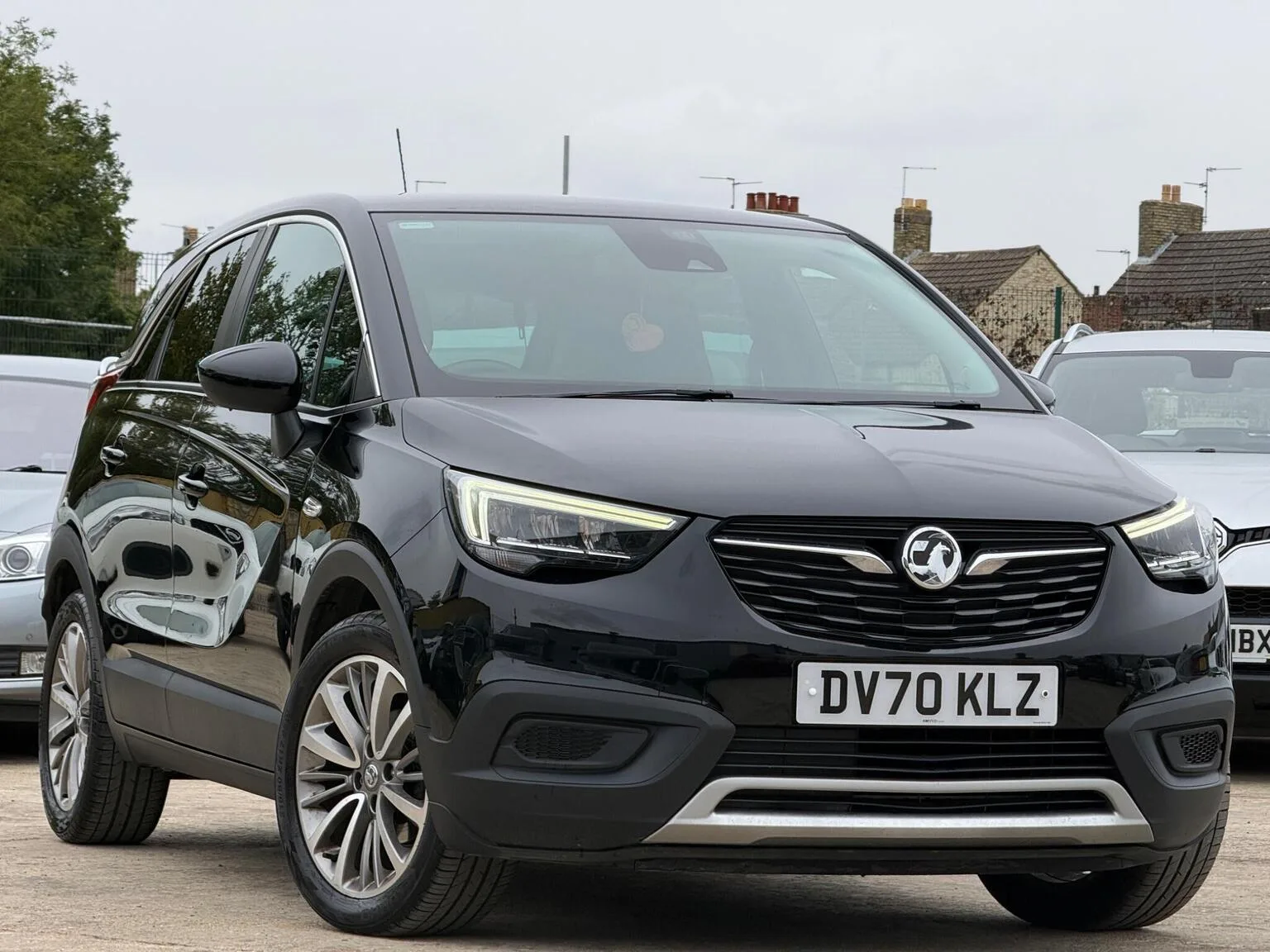 2020 Vauxhall Crossland X 1.2 SRi Nav Euro 6 (s/s) 5dr