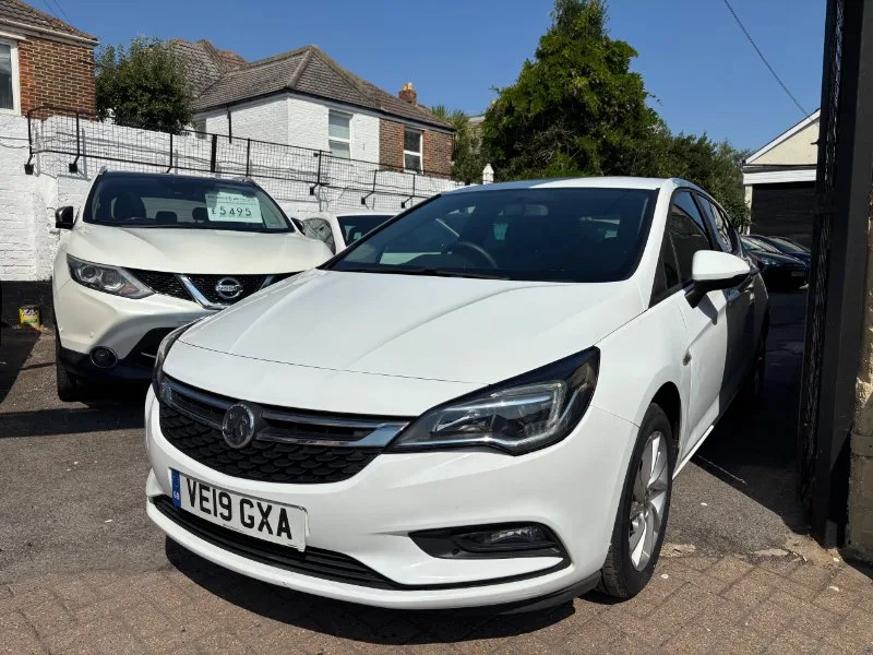 2019 Vauxhall Astra 1.0i Turbo ecoTEC Design Hatchback 5dr Petrol Manual Euro 6 (s/s) (105 ps)