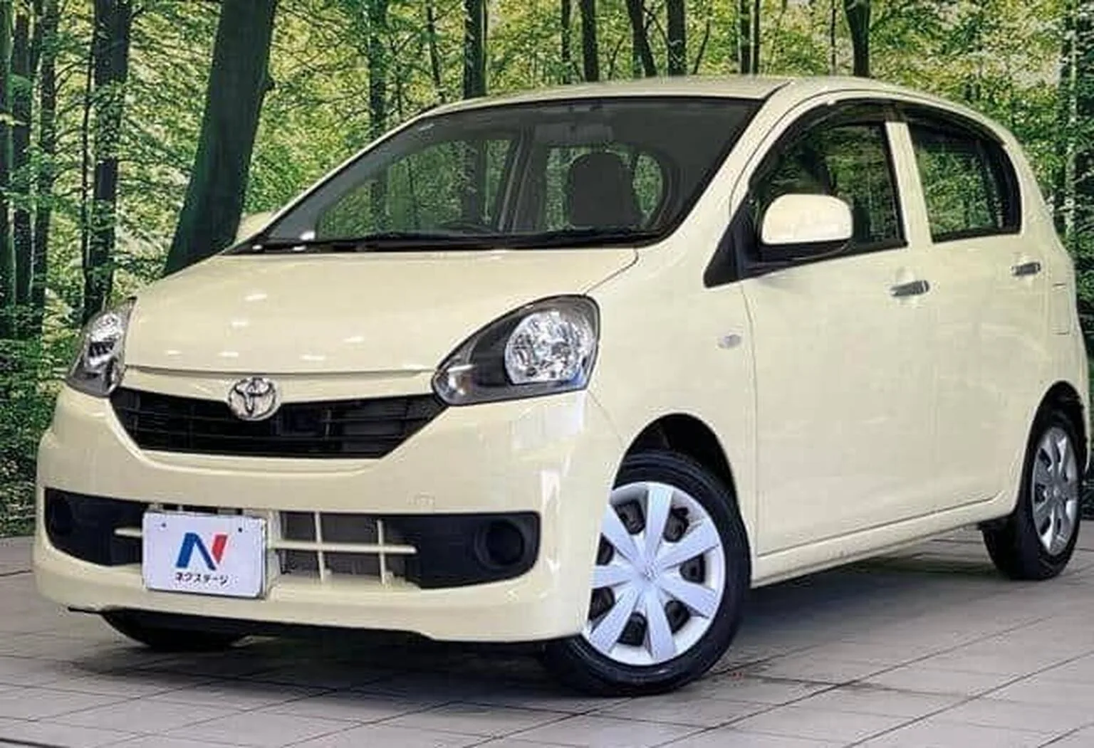 2016 Toyota Yaris 2016 yaris 650cc automatic ulez free