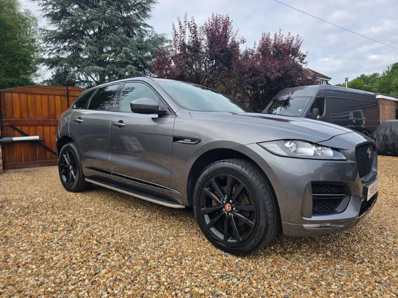 2019 Jaguar F-Pace 2.0 P250i R-Sport Auto AWD Euro 6 (s/s) 5dr