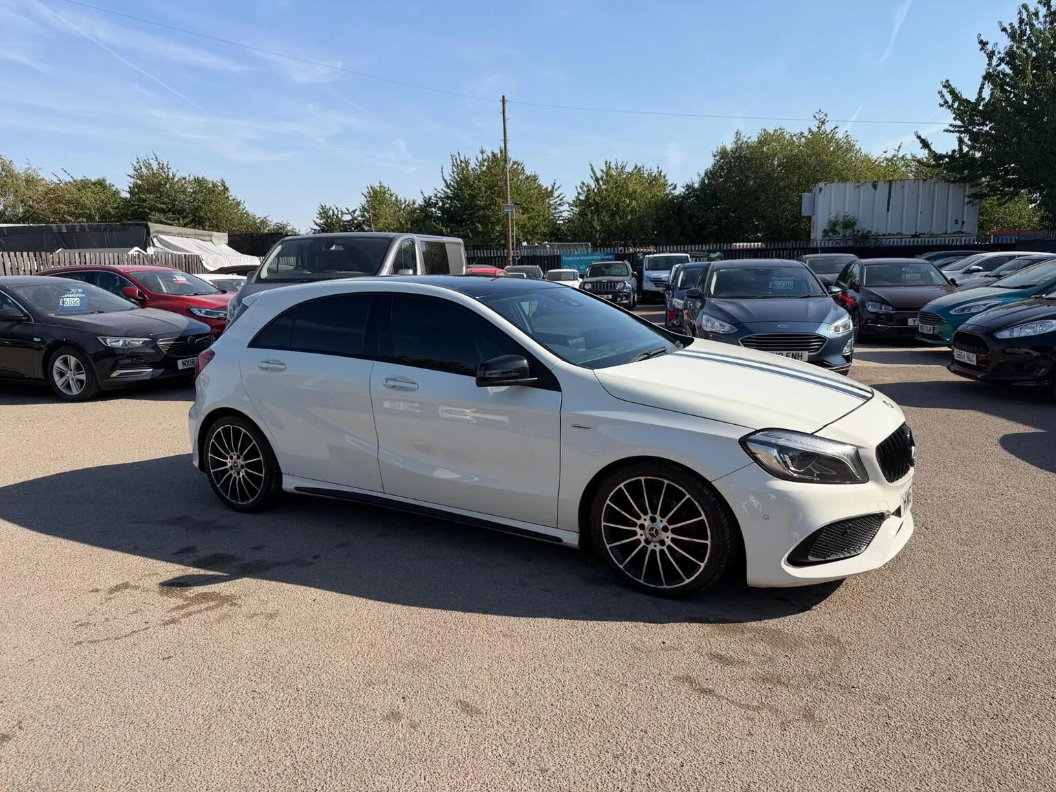 2017 Mercedes-Benz A Class 2.1 A200d WhiteArt (Premium Plus) 7G-DCT Euro 6 (s/s) 5dr