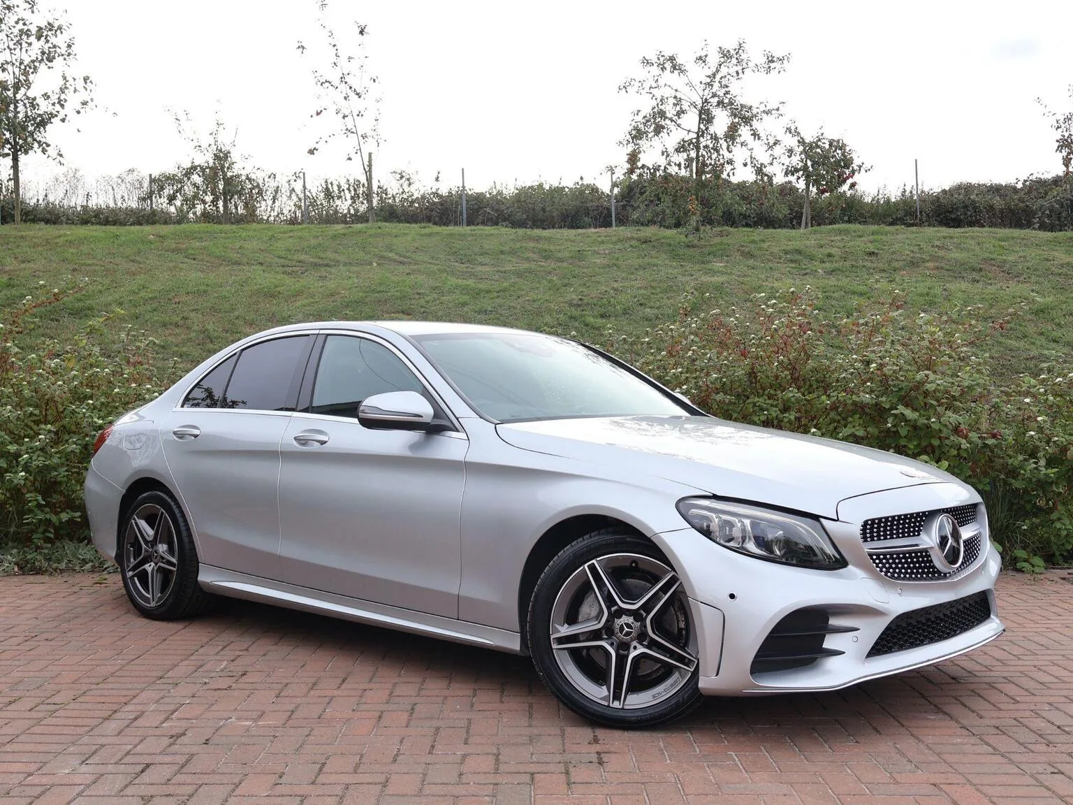 2019 Mercedes-Benz C Class 2.0 C220d AMG Line (Premium) G-Tronic+ Euro 6 (s/s) 4dr