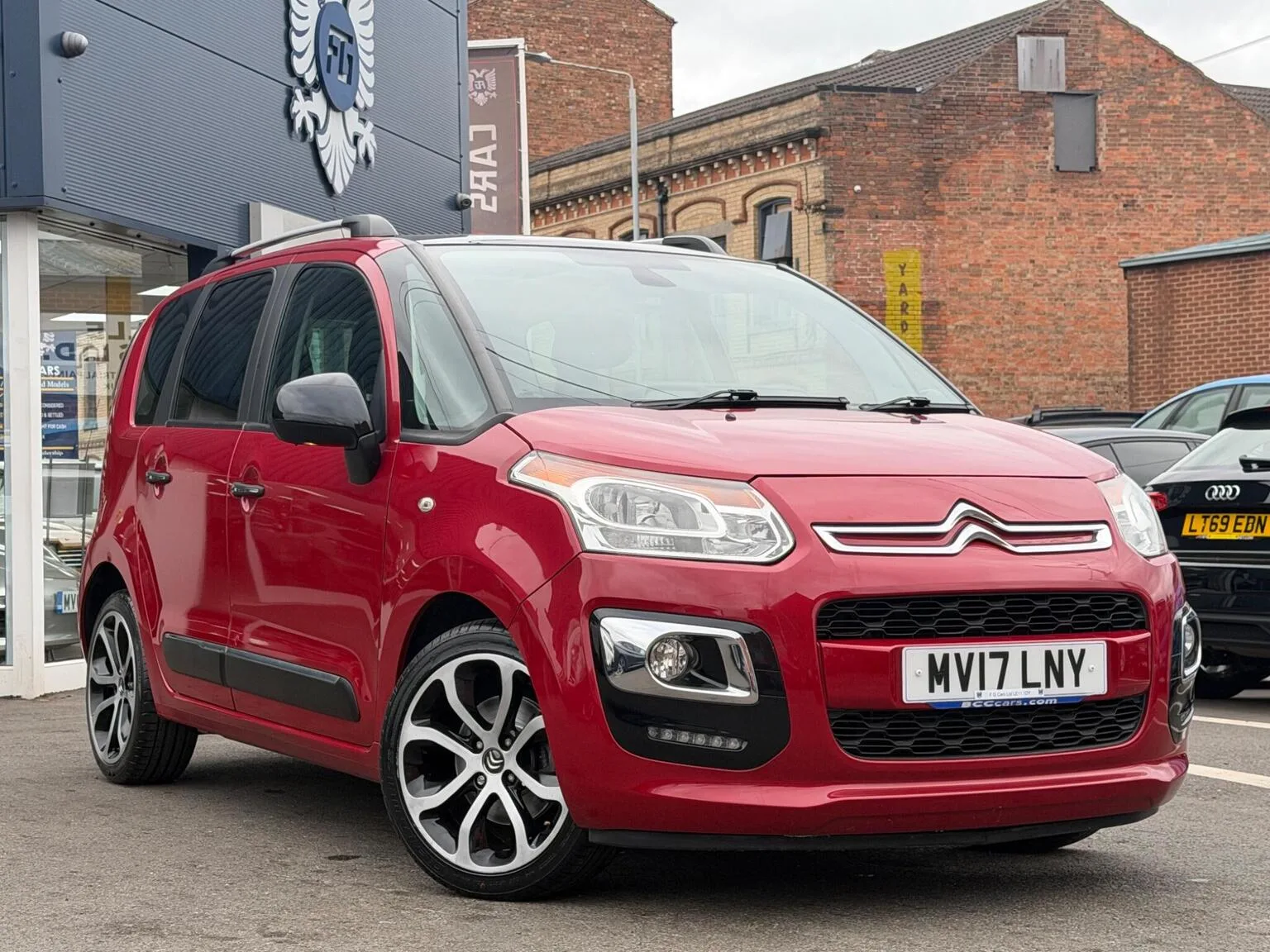 2017 Citroen C3 Picasso 1.2 PureTech Platinum Euro 6 5dr