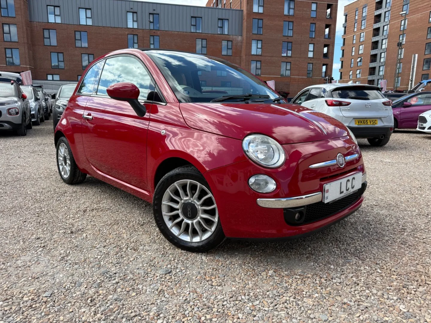 2012 Fiat 500 LOUNGE.. CONVERTIBLE..LOOK ONLY £35:00 R/TAX…BLUETOOTH