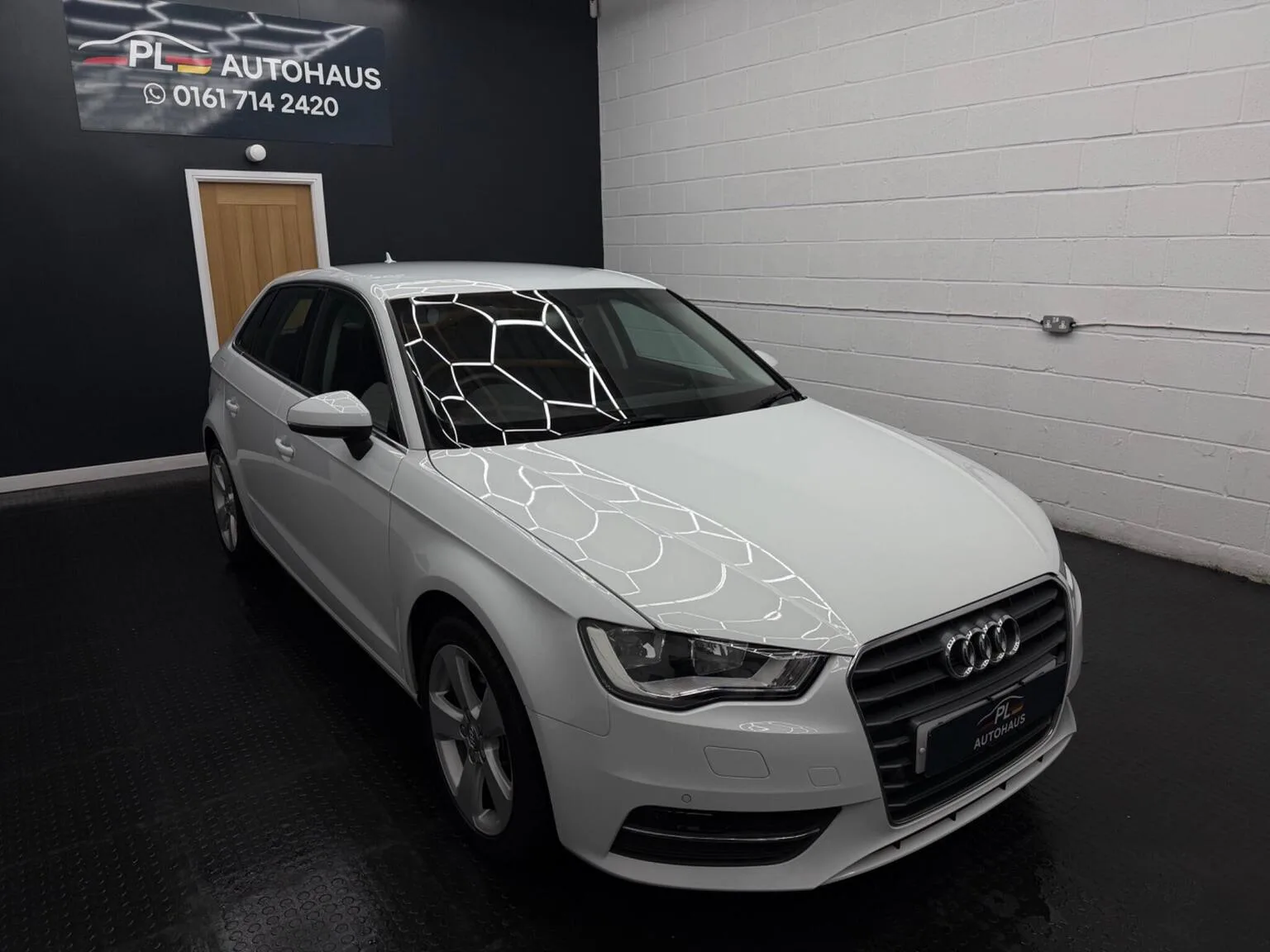 2013 Audi A3 1.6 TDI Sport Sportback Euro 5 (s/s) 5dr