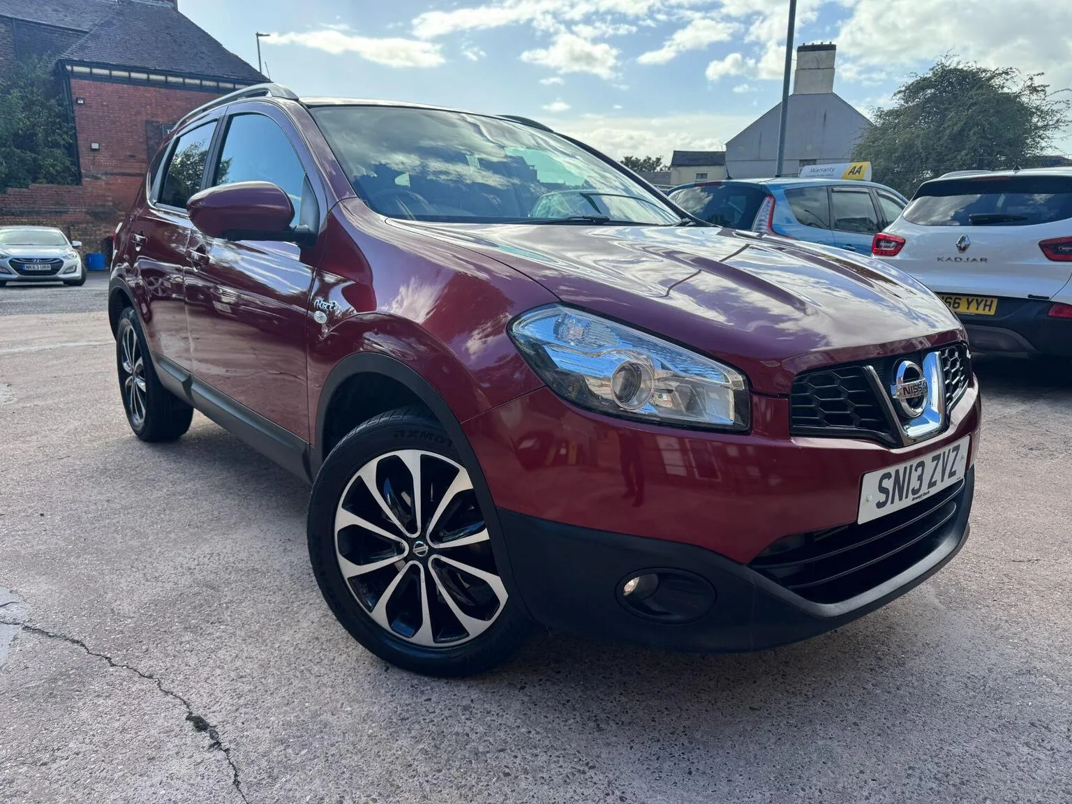 2013 Nissan Qashqai 1.5 dCi n-tec+ 2WD Euro 5 5dr