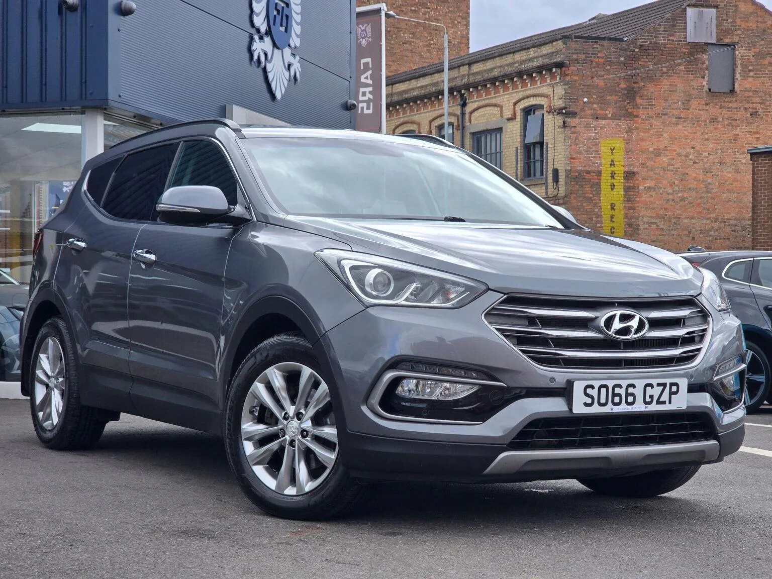 2016 Hyundai Santa Fe 2.2 CRDi Blue Drive Premium 4WD Euro 6 (s/s) 5dr