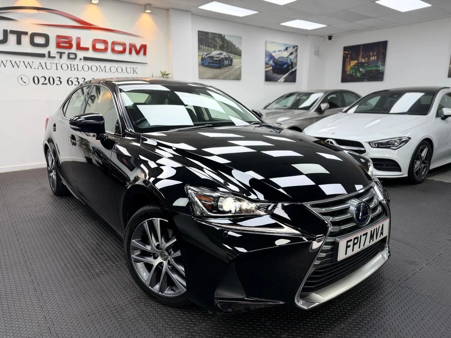 2017 Lexus Is 2.5 300h Executive Edition E-CVT Euro 6 (s/s) 4dr