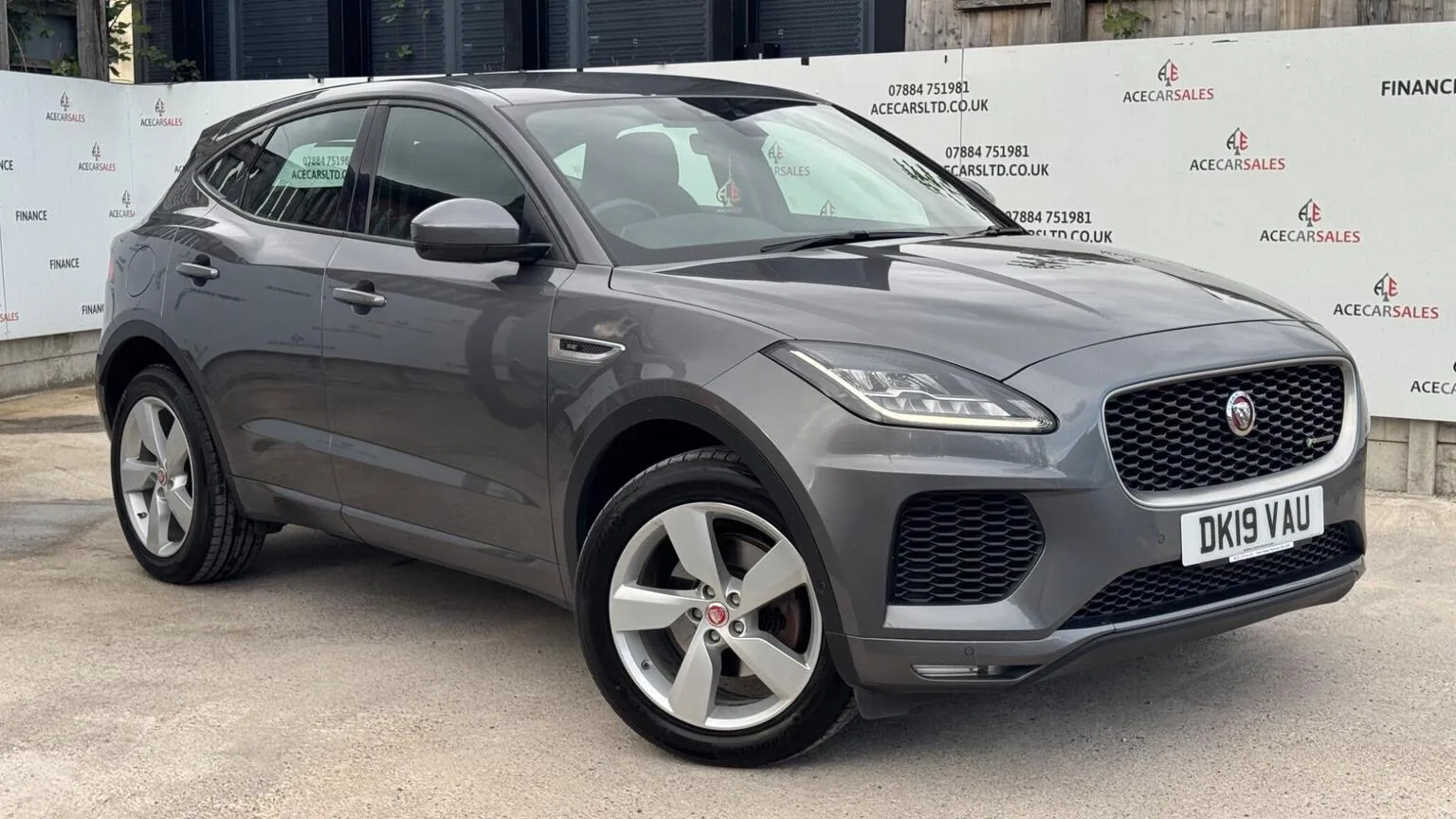 2019 Jaguar E-Pace 2.0 D180 R-Dynamic SE Auto AWD Euro 6 (s/s) 5dr