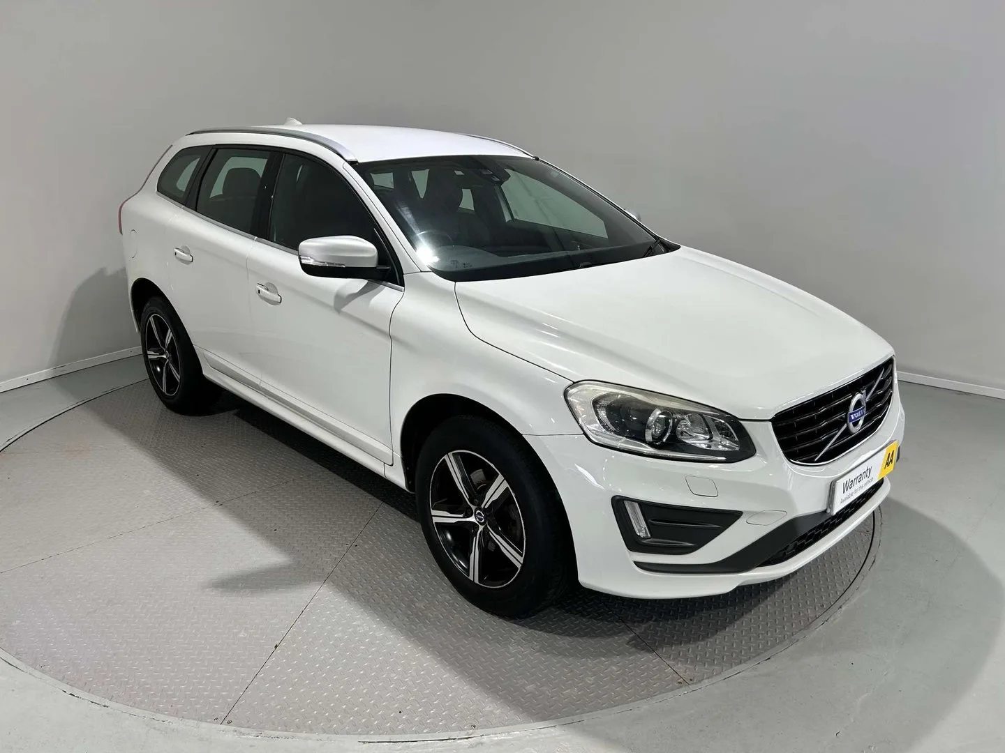 2016 Volvo XC60 2.4 XC60 R-Design Luxury Nav D4 AWD 4WD 5dr