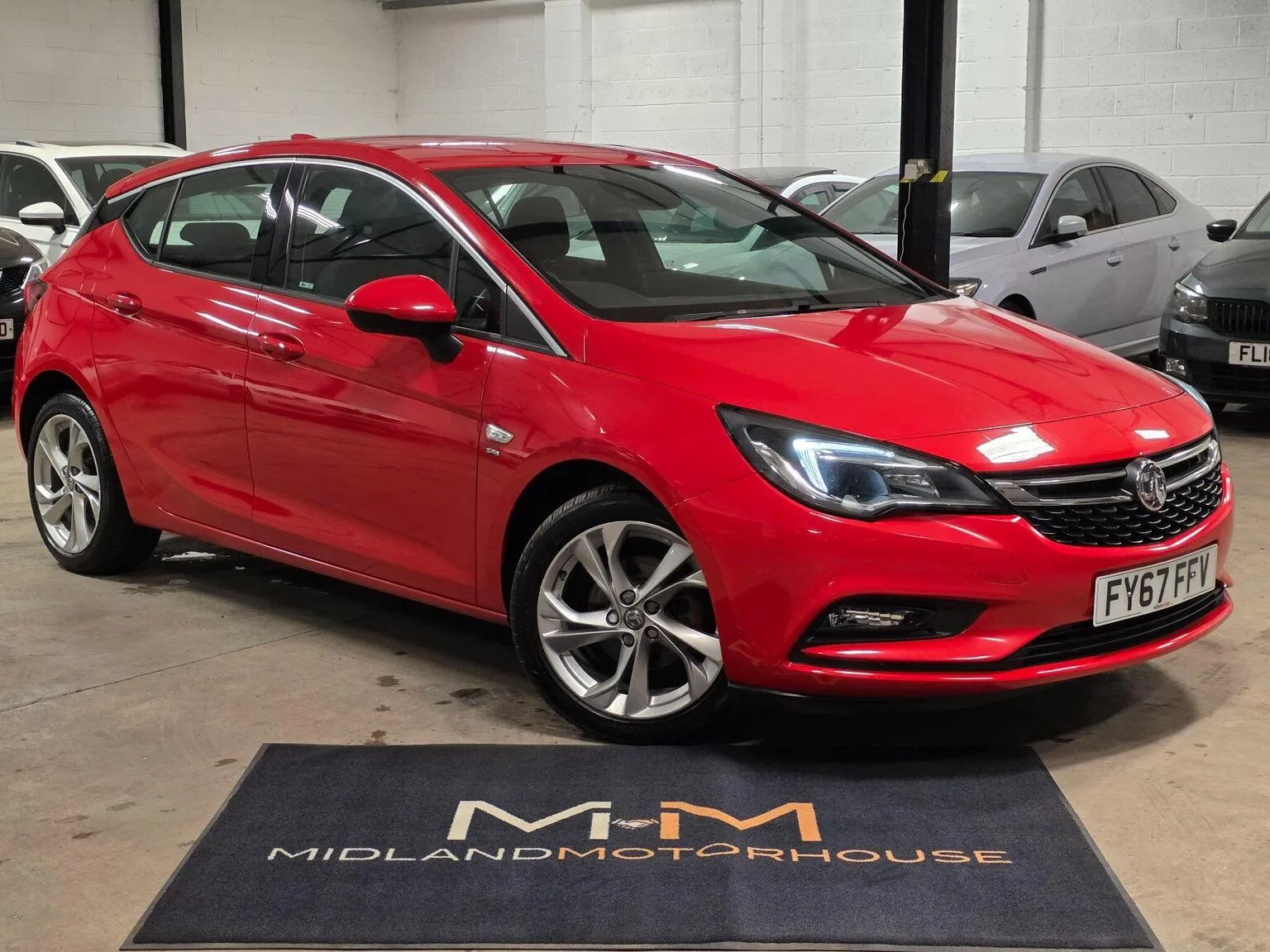 2017 Vauxhall Astra 1.4i SRi Nav Euro 6 5dr