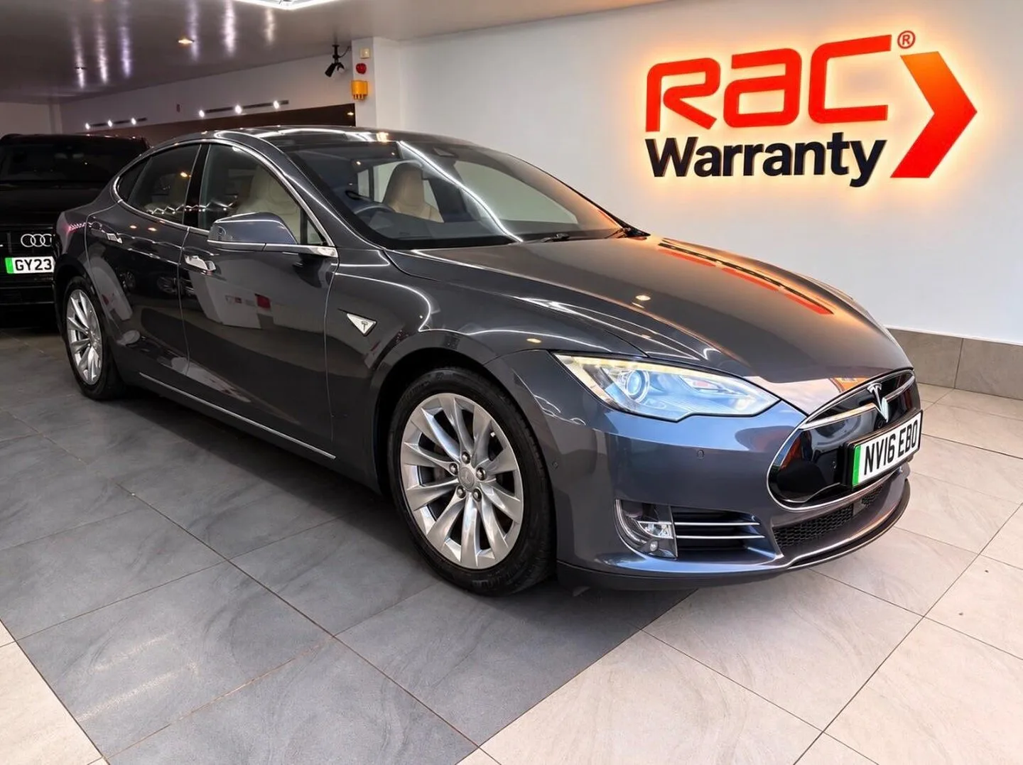 2016 Tesla Model S 85D (Dual Motor) Auto 4WD 5dr