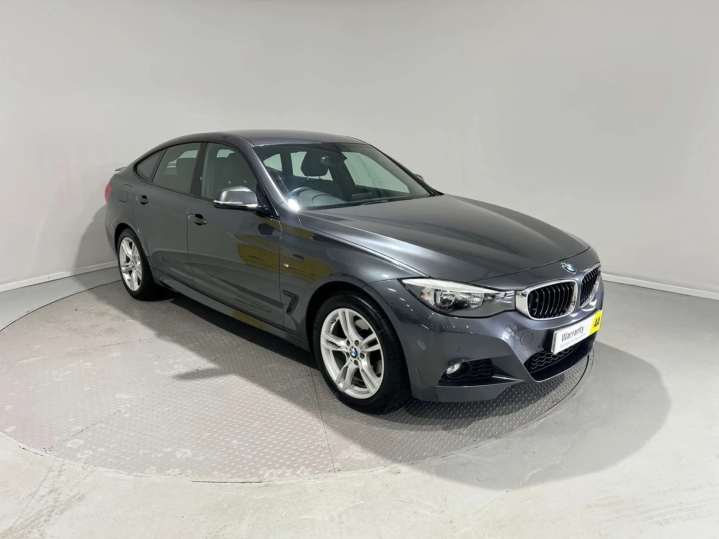 2015 BMW 3 Series 3.0 330d M Sport GT Auto 5dr