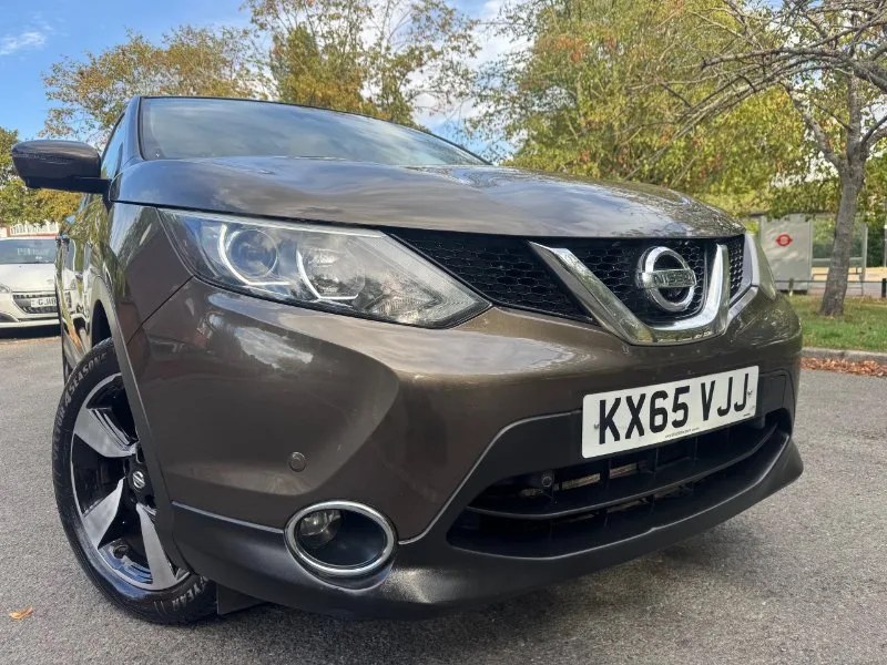2015 Nissan Qashqai 1.2 DIG-T n-tec SUV 5dr Petrol Manual 2WD Euro 6 (s/s) (115 ps)