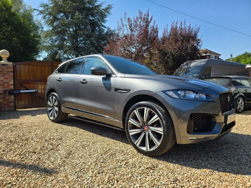 2017 Jaguar F-Pace 3.0 V6 S Auto AWD Euro 6 (s/s) 5dr