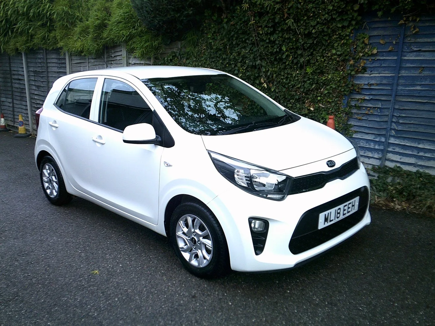 Kia Picanto 2018 (18) 2 ONLY 6,000 MILES FROM NEW