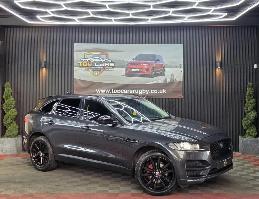 2019 Jaguar F-Pace 2.0 D180 Portfolio