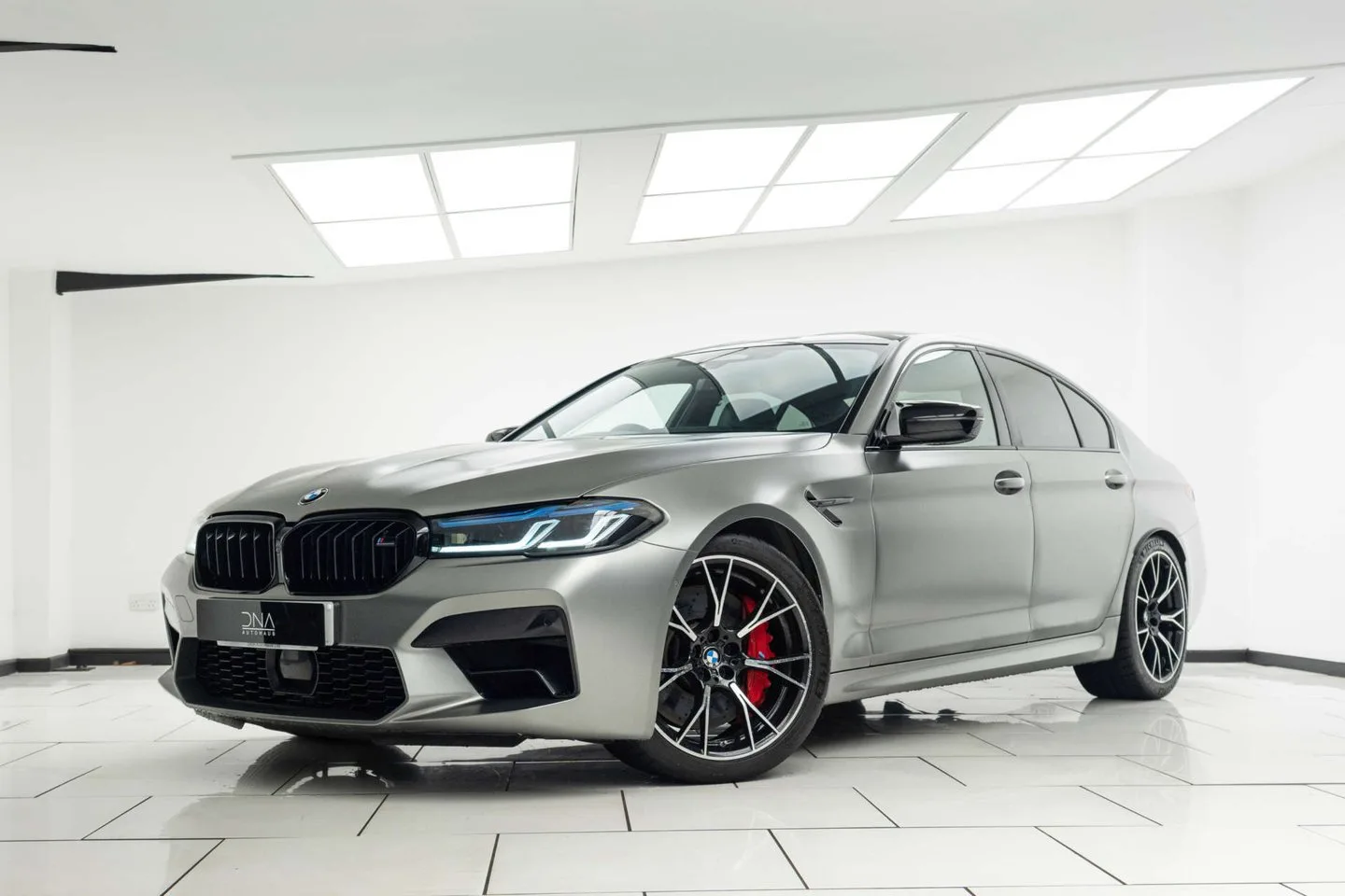 2020 BMW M5 4.4i V8 Competition Saloon 4dr Petrol Steptronic xDrive Euro 6 (s/s) (625 p