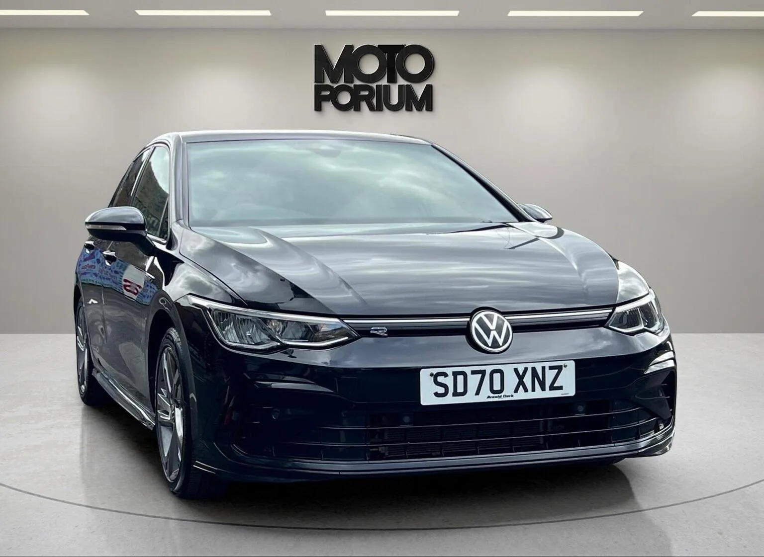 2020 Volkswagen Golf 1.5 eTSI MHEV R-Line DSG Euro 6 (s/s) 5dr