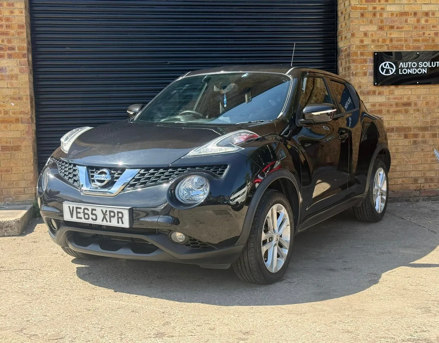 2016 Nissan Juke 1.2 DIG-T N-Connecta SUV 5dr Petrol Manual Euro 6