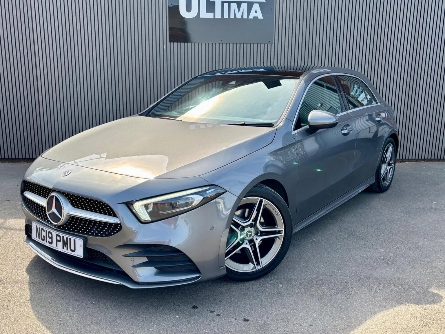 2019 Mercedes-Benz A Class 1.5 A180d AMG Line (Premium Plus) 7G-DCT Euro 6 (s/s) 5dr