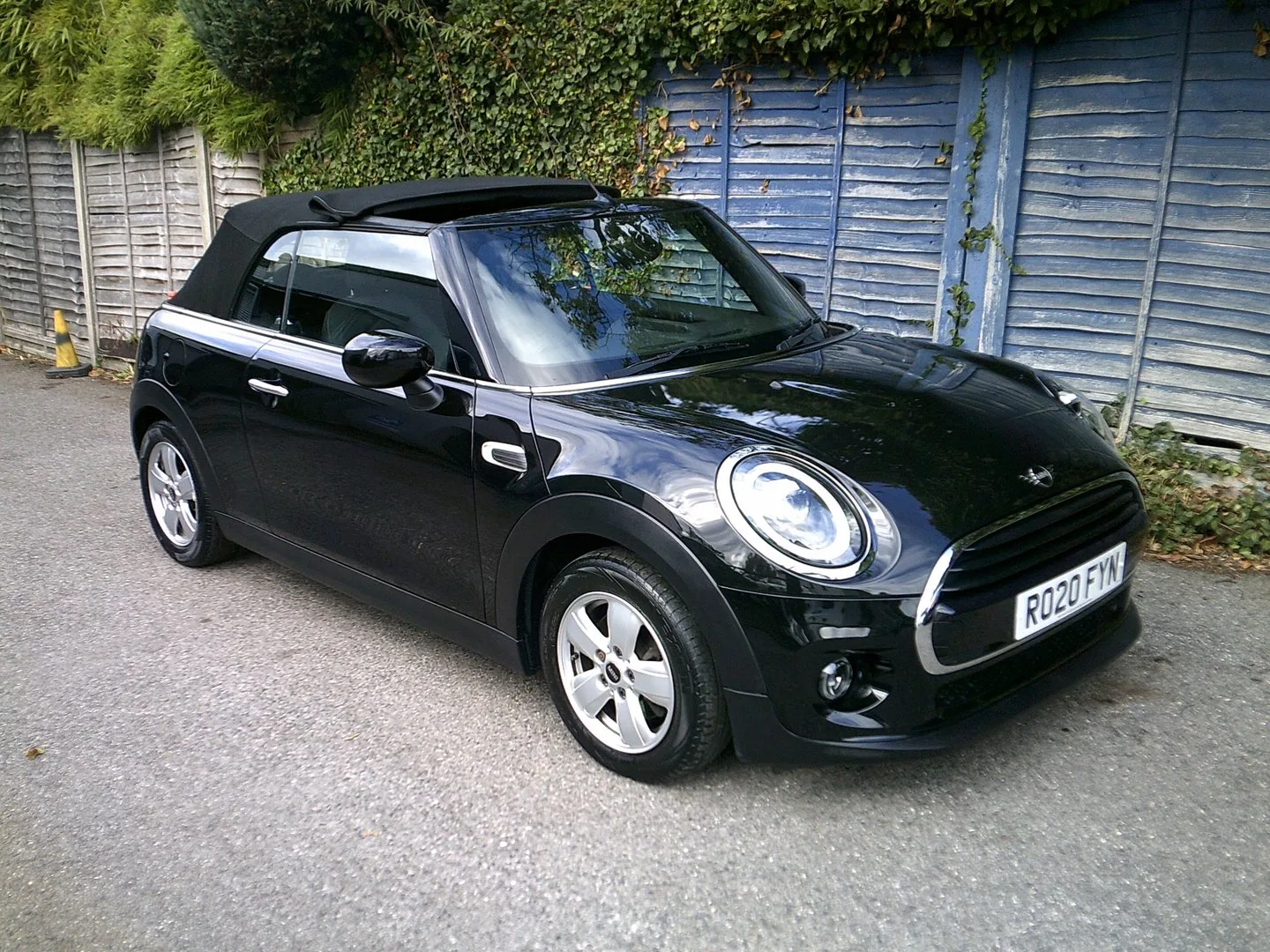 MINI Convertible 2020 (20) COOPER CLASSIC ONLY 44,000 MILES FROM NEW