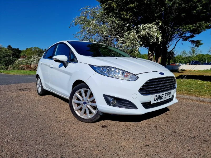 2016 Ford Fiesta 1.0T EcoBoost Titanium Hatchback 5dr Petrol Manual Euro 6 (s/s) (100 ps)