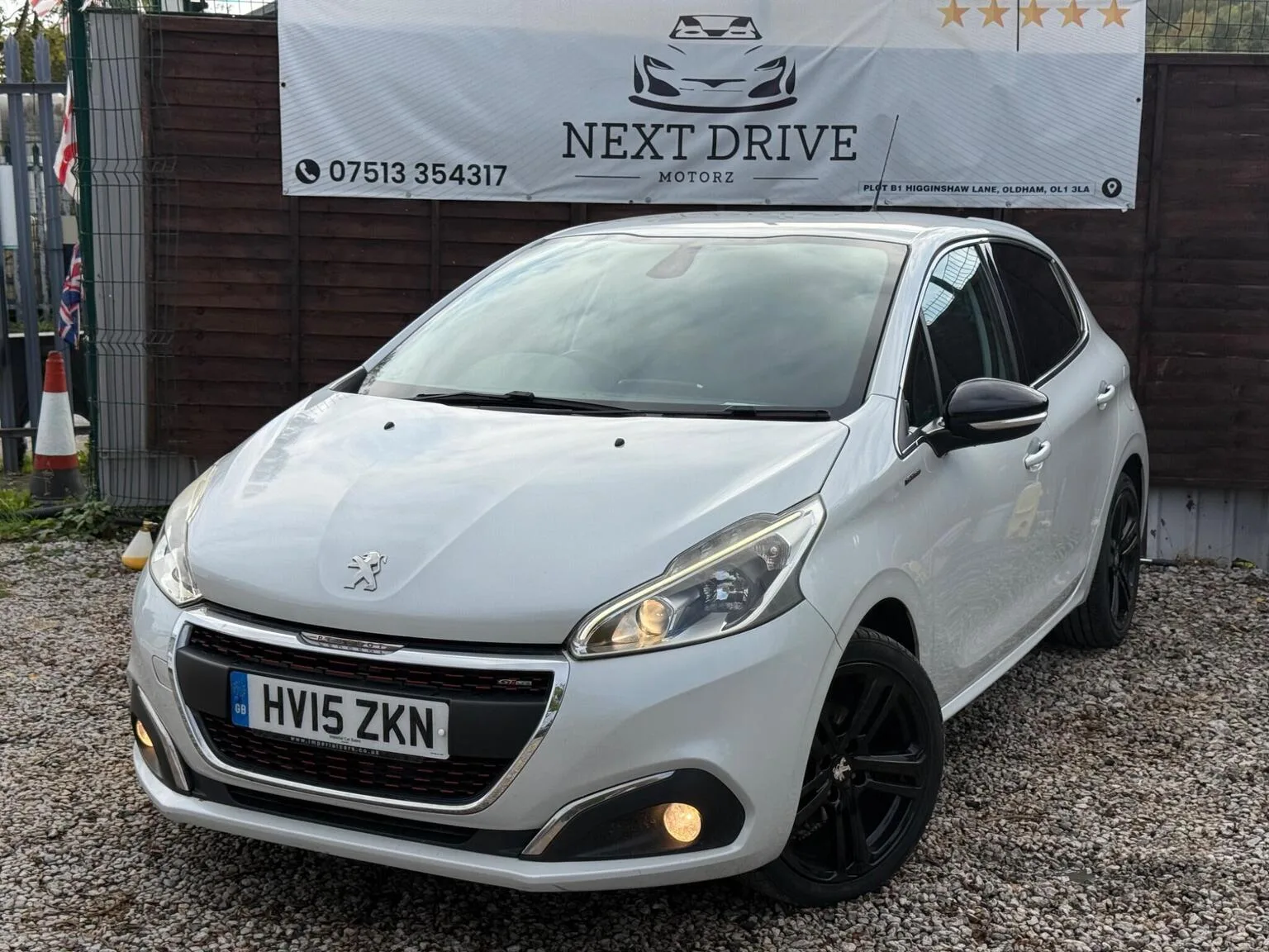 2015 Peugeot 208 1.2 PureTech GT Line Euro 6 (s/s) 5dr