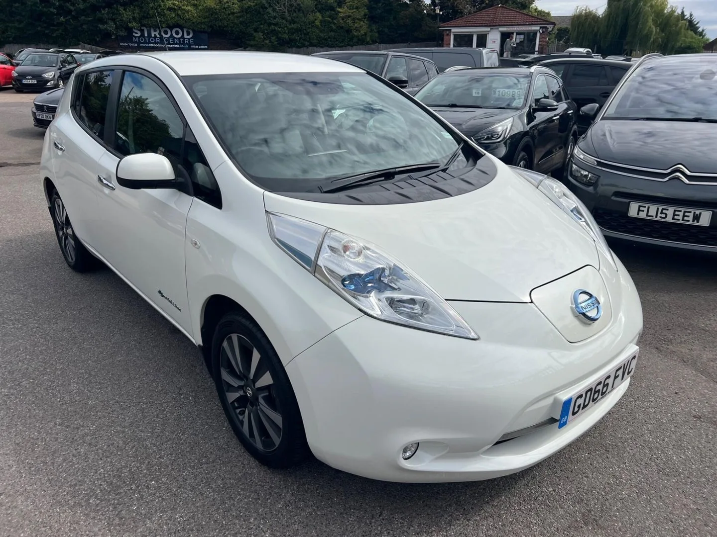2017 Nissan LEAF 30kWh Tekna Auto 5dr