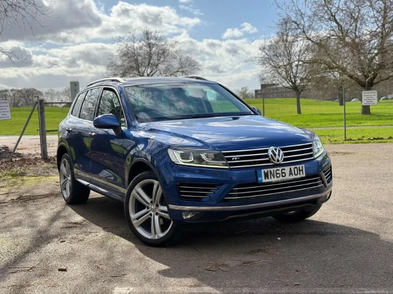 2016 Volkswagen Touareg 3.0 TDI V6 BlueMotion Tech R-Line Plus Tiptronic 4WD Euro 6 (s/s) 5dr
