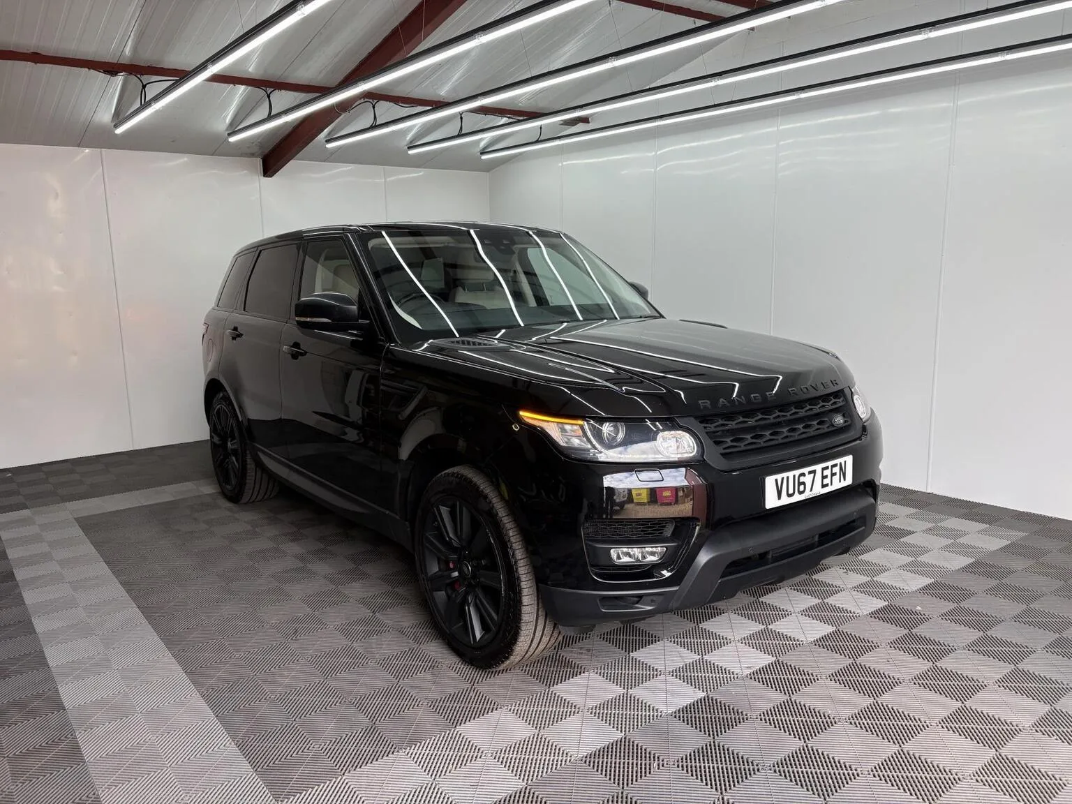 2017 Land Rover Range Rover Sport 3.0 SD V6 HSE Dynamic Auto 4WD Euro 6 (s/s) 5dr