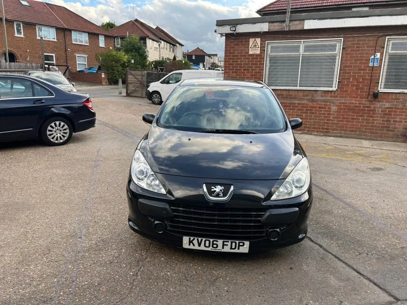 2006 Peugeot 307 1.4 16v S Hatchback 5dr Petrol Manual (159 g/km, 90 bhp)