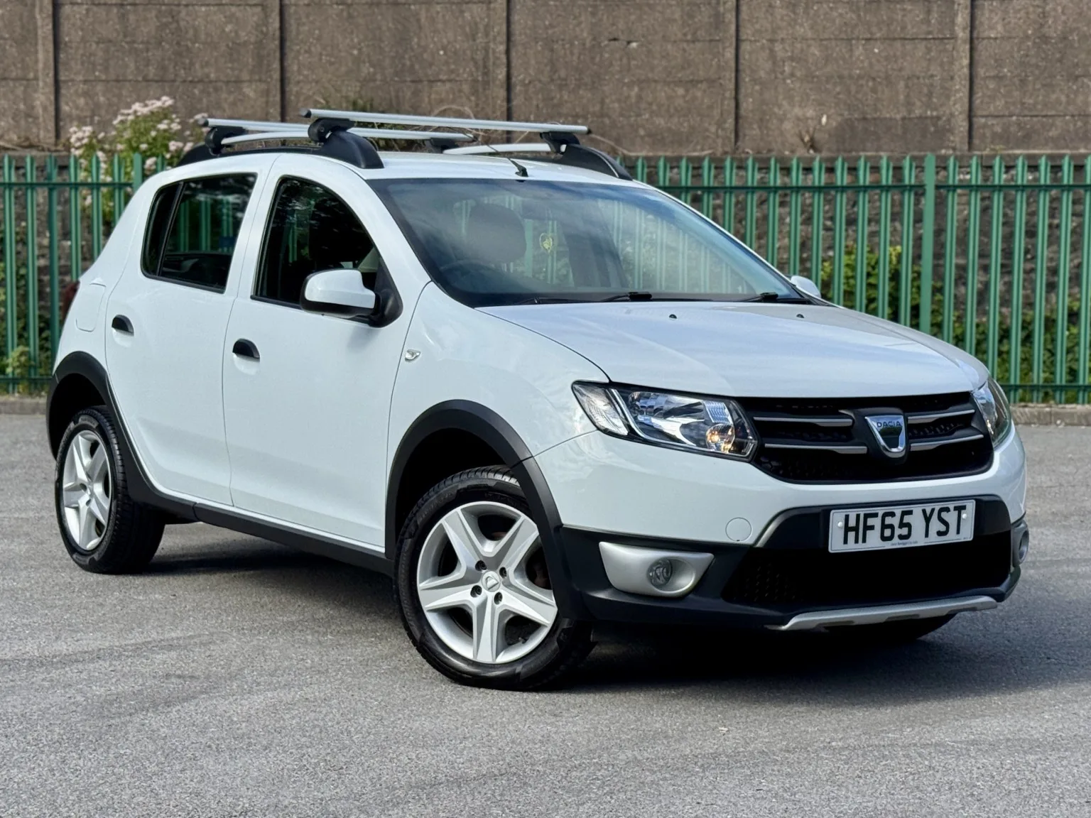 2015 Dacia Sandero Stepway 0.9 Stepway Laureate TCe 90