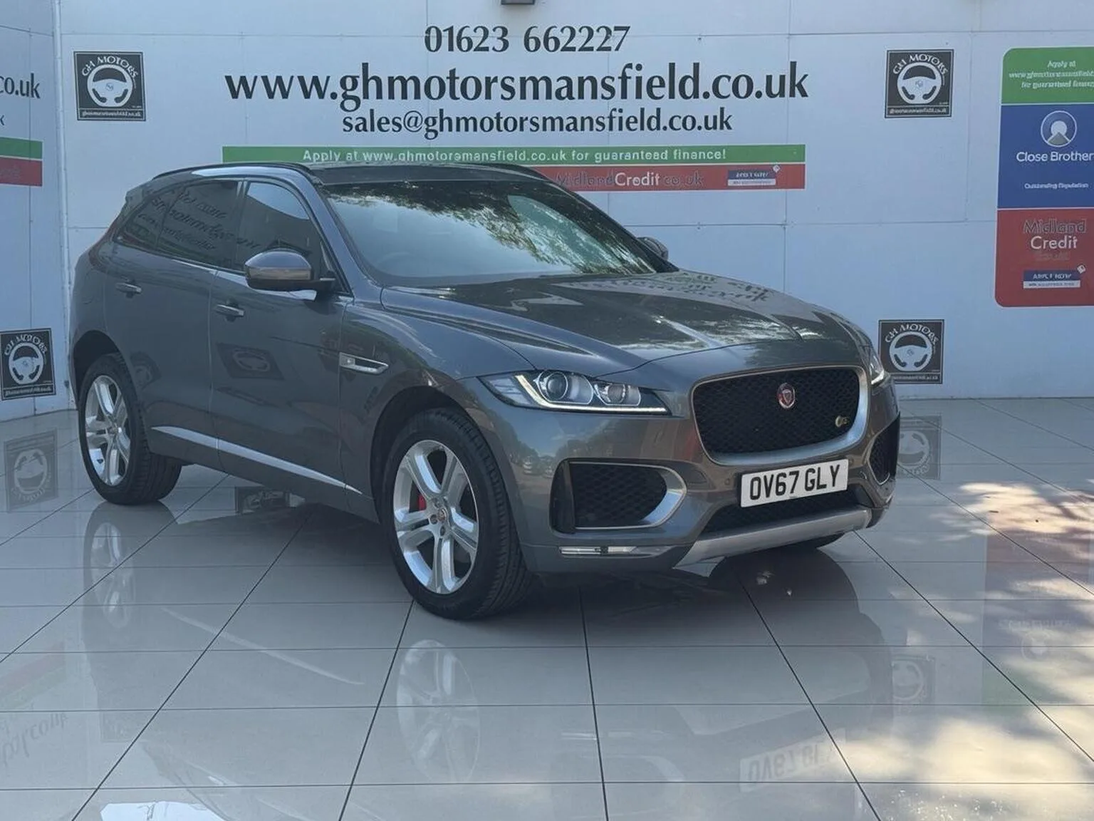 2017 Jaguar F-Pace 3.0 D300 V6 S Auto AWD Euro 6 (s/s) 5dr