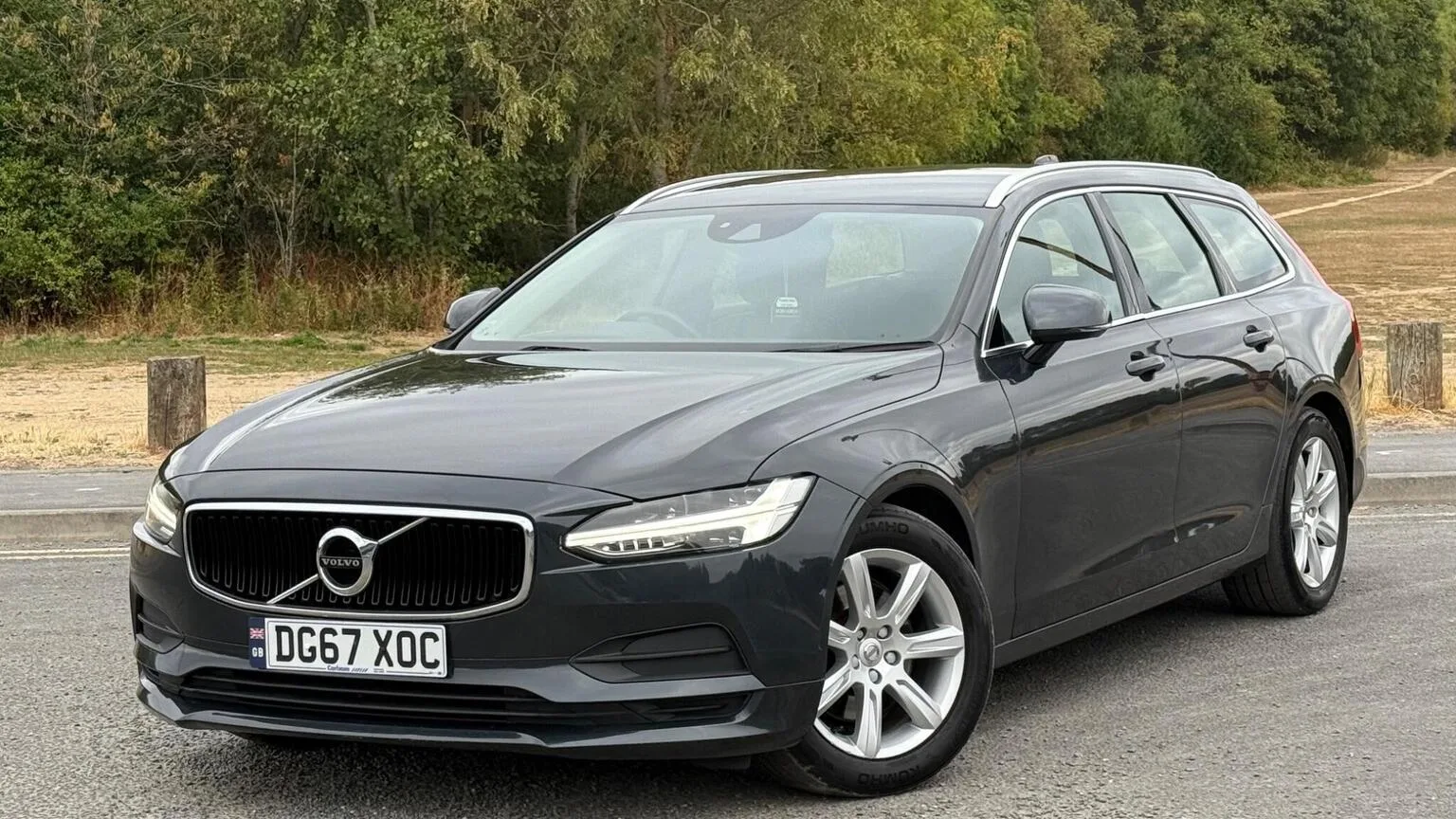 2017 Volvo V90 2.0 D4 Momentum Auto Euro 6 (s/s) 5dr