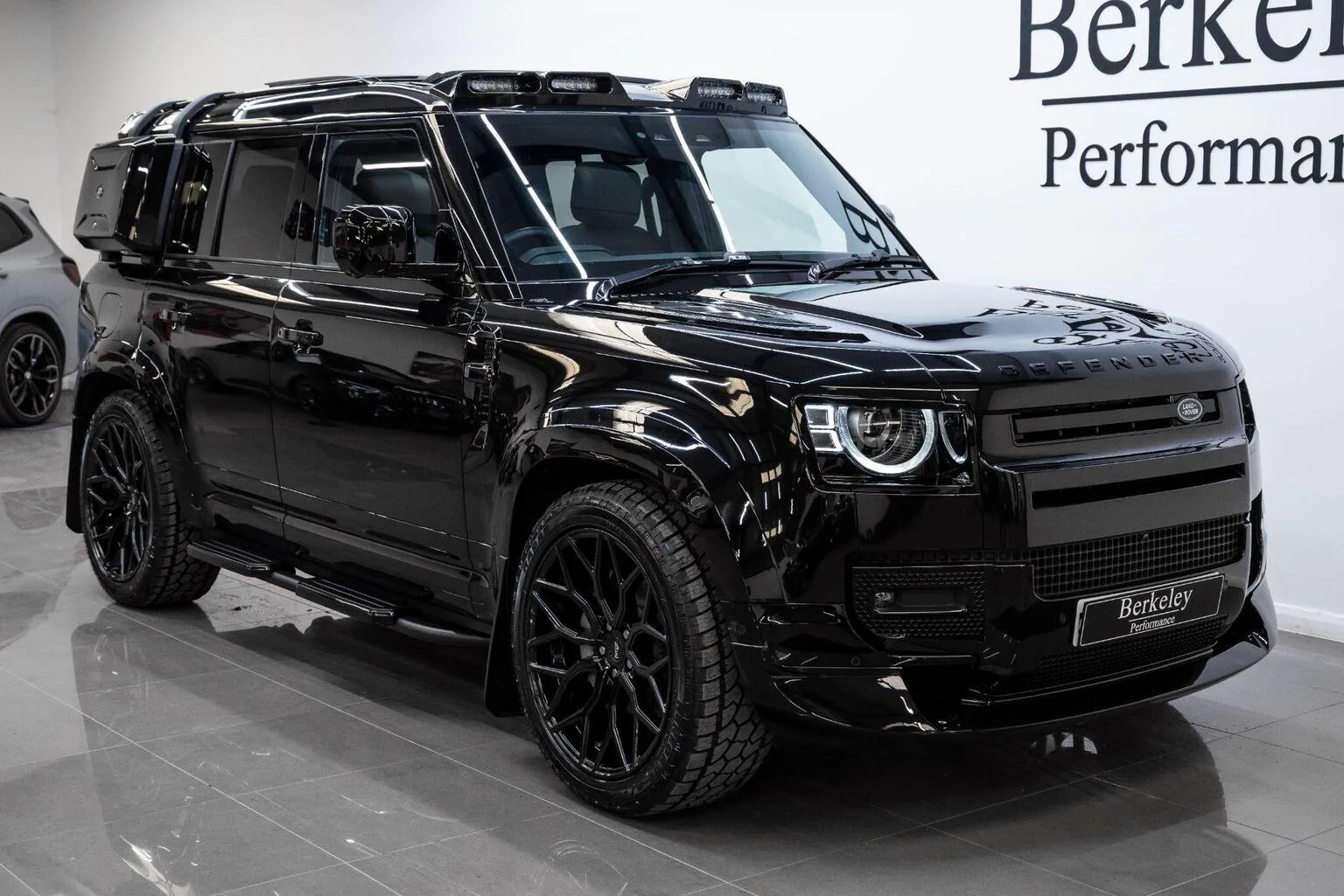 2025 Land Rover Defender 110 3.0 D350 MHEV X-Dynamic HSE Auto 4WD Euro 6 (s/s) 5dr