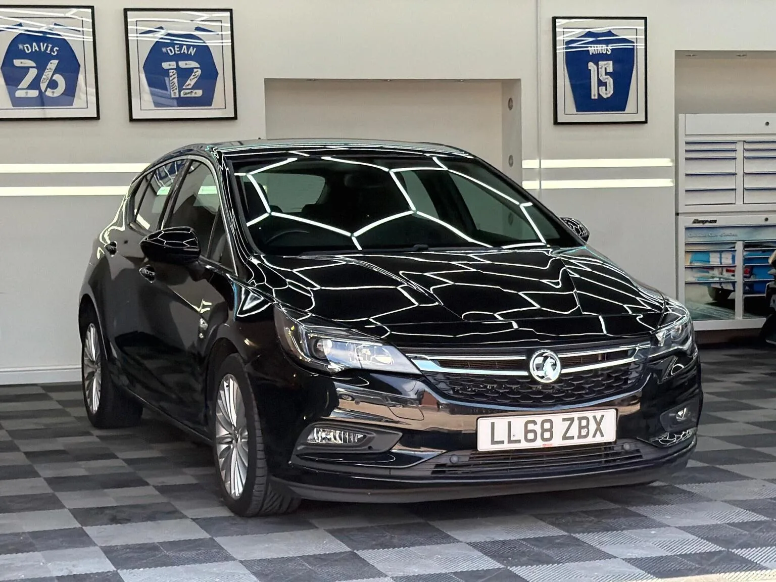 2019 Vauxhall Astra 1.4i Turbo Elite Nav Euro 6 5dr
