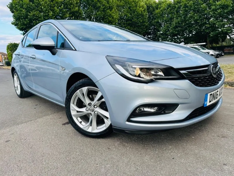 2016 Vauxhall Astra 1.4i Turbo SRi Nav Euro 6 5dr