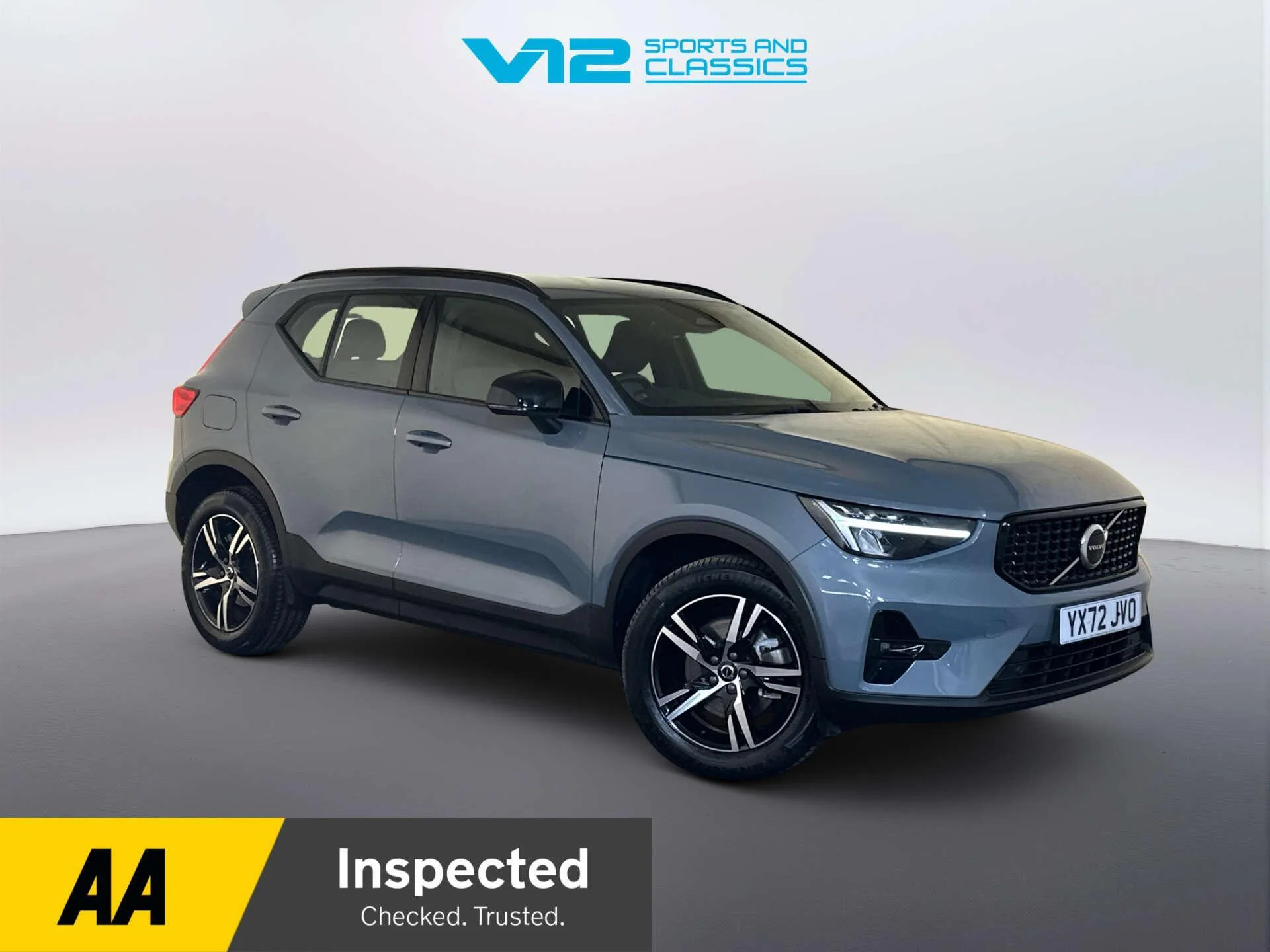 2022 Volvo XC40 2.0 B3 MHEV Plus Dark SUV 5dr Petrol Hybrid DCT Auto Euro 6 (s/s) (163 ps)