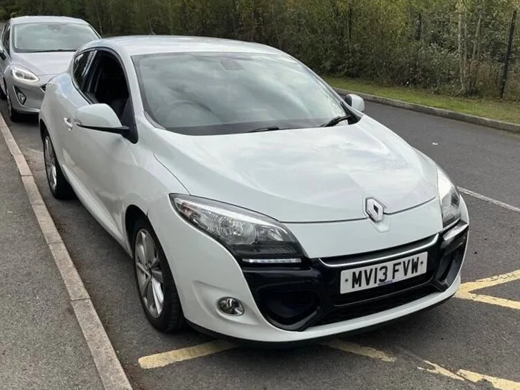2013 Renault Megane 1.6 16V 110 Dynamique TomTom 3dr - available soon - please call