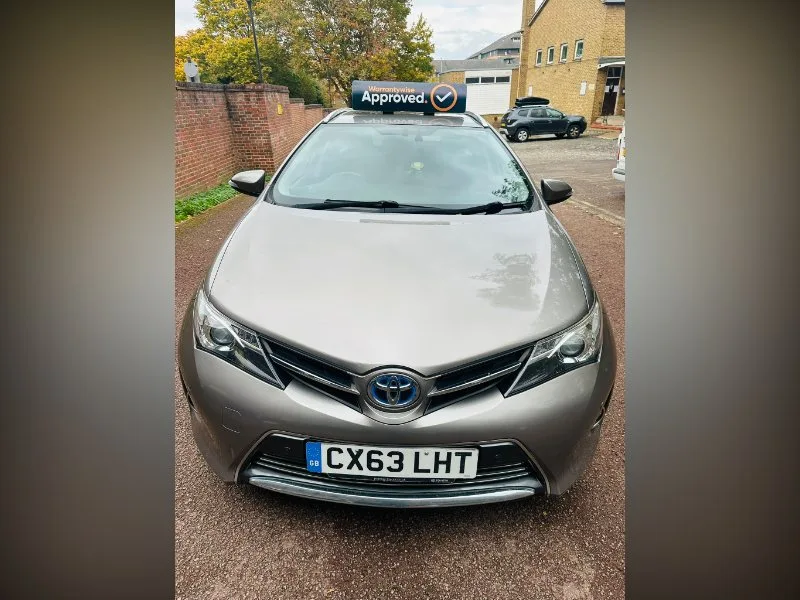 2013 Toyota Auris 1.8 VVT-h Excel Touring Sports 5dr Petrol Hybrid CVT Euro 5 (s/s) (136 ps)