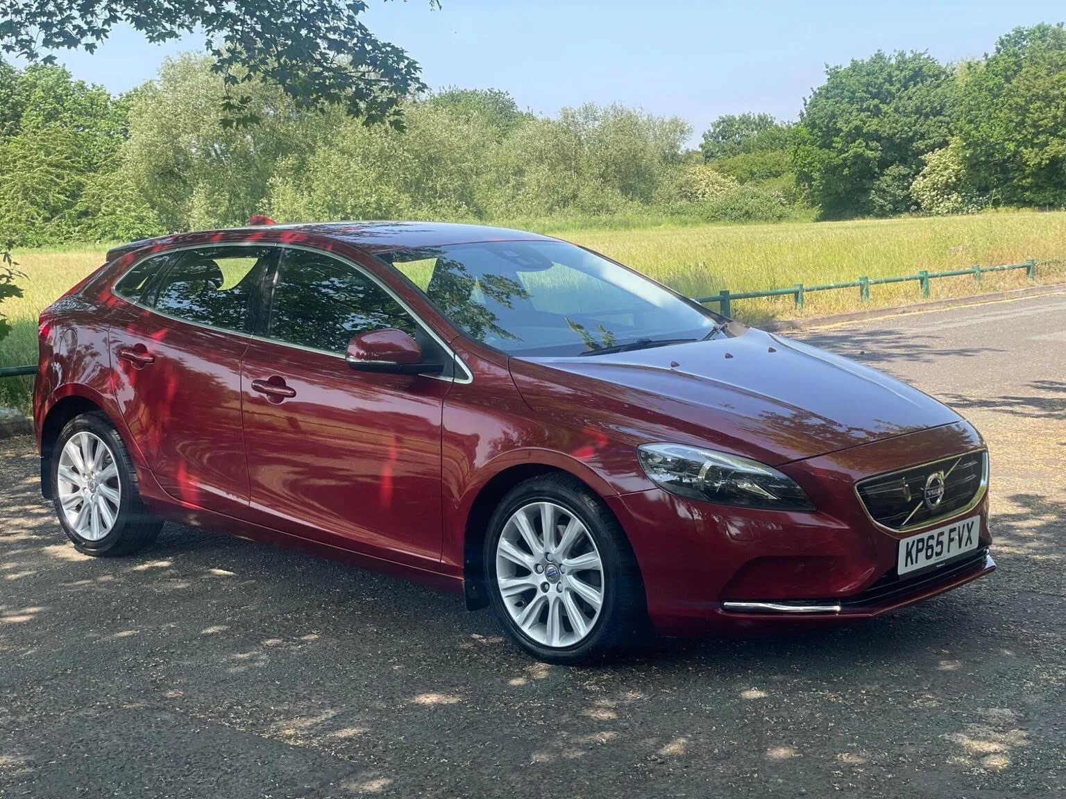 2015 Volvo V40 2.0 D2 SE Lux Nav Euro 6 (s/s) 5dr